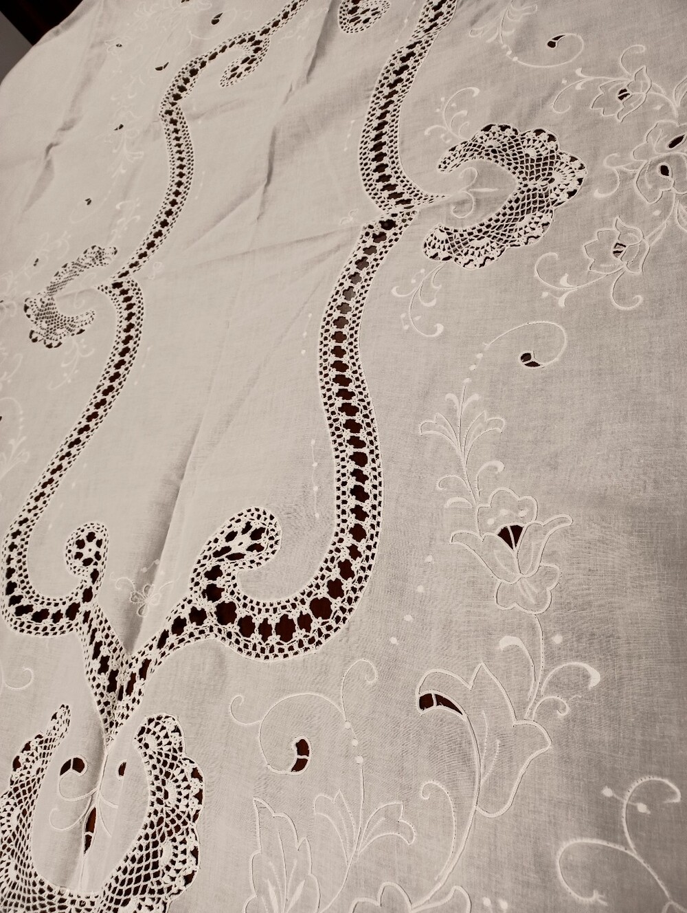 Linen Table Cloth